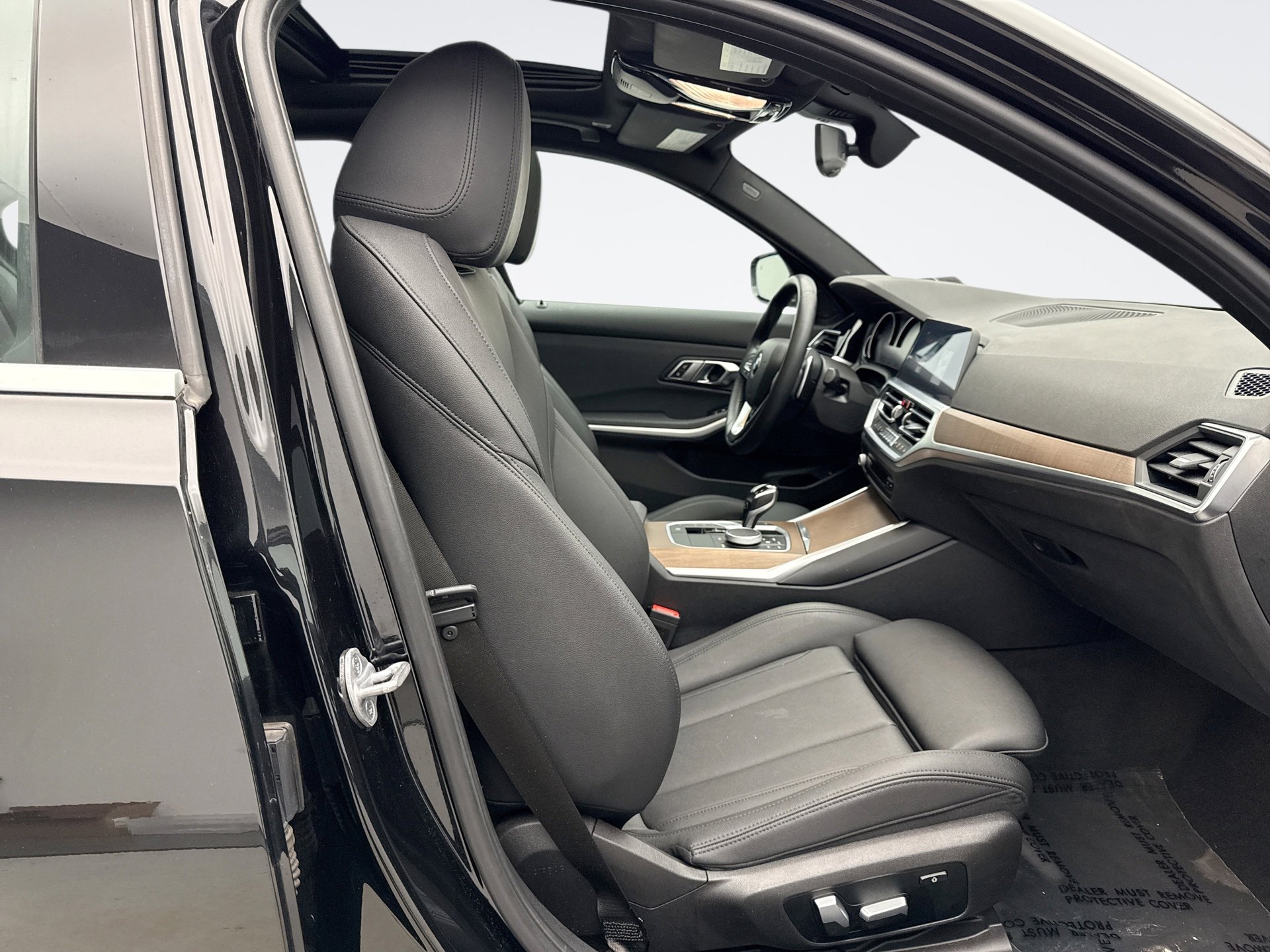 Used 2020 BMW 330i xDrive 330I NAV w/ Driving Assistance Package image 18