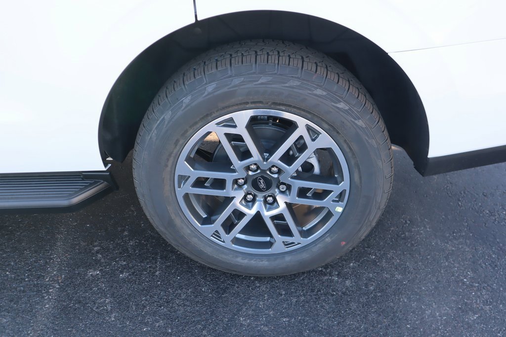 New 2025 Ford Expedition Active image 20