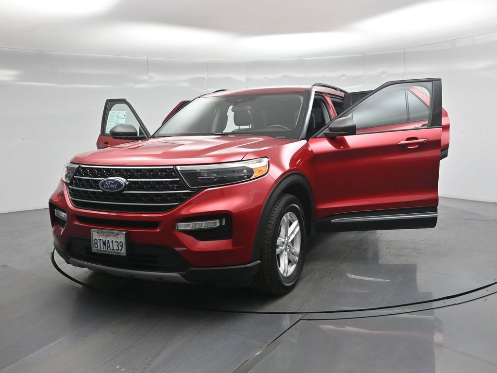 Certified 2021 Ford Explorer XLT image 31