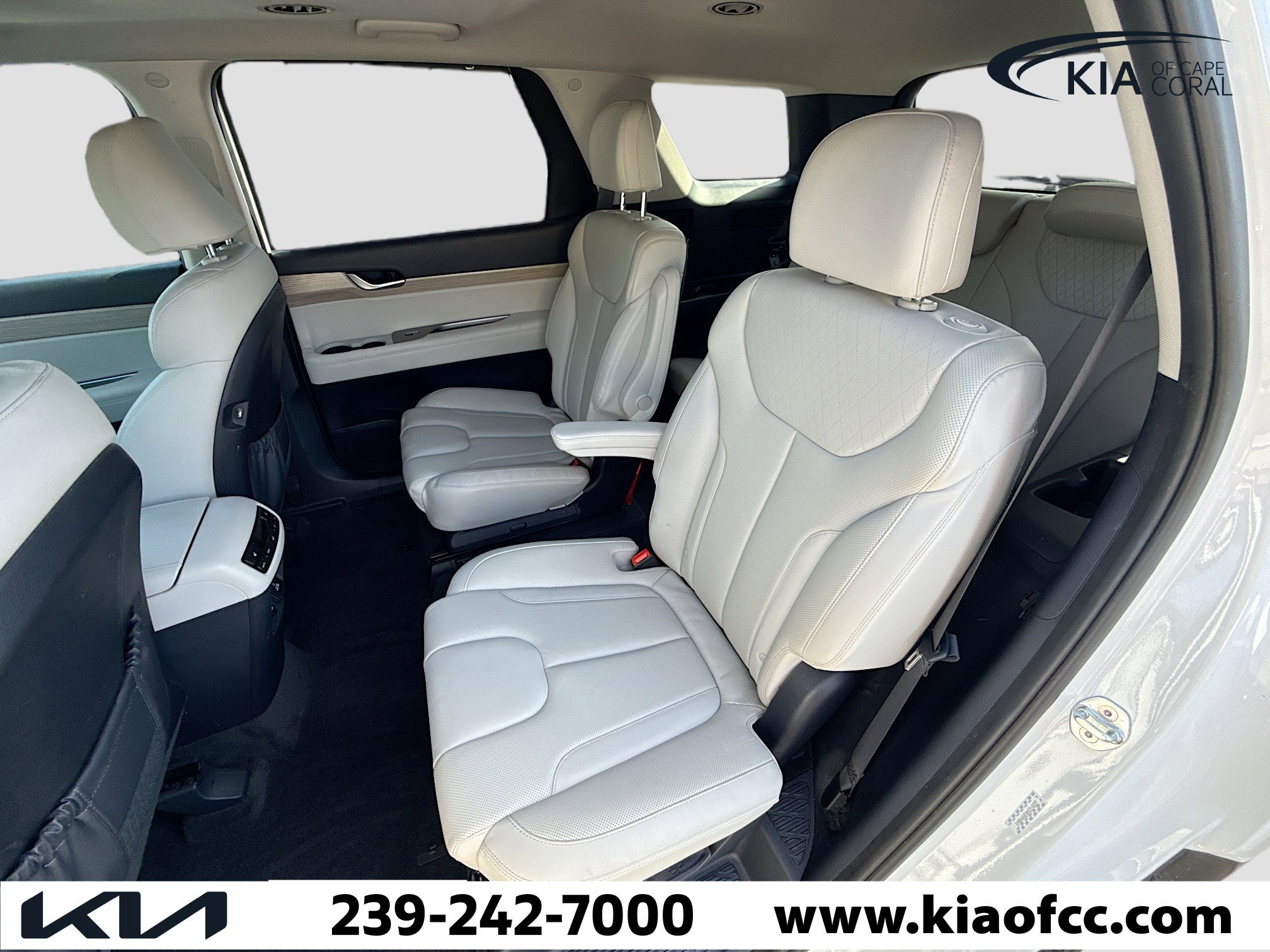 Used 2021 Hyundai Palisade SEL w/ Premium Package image 22