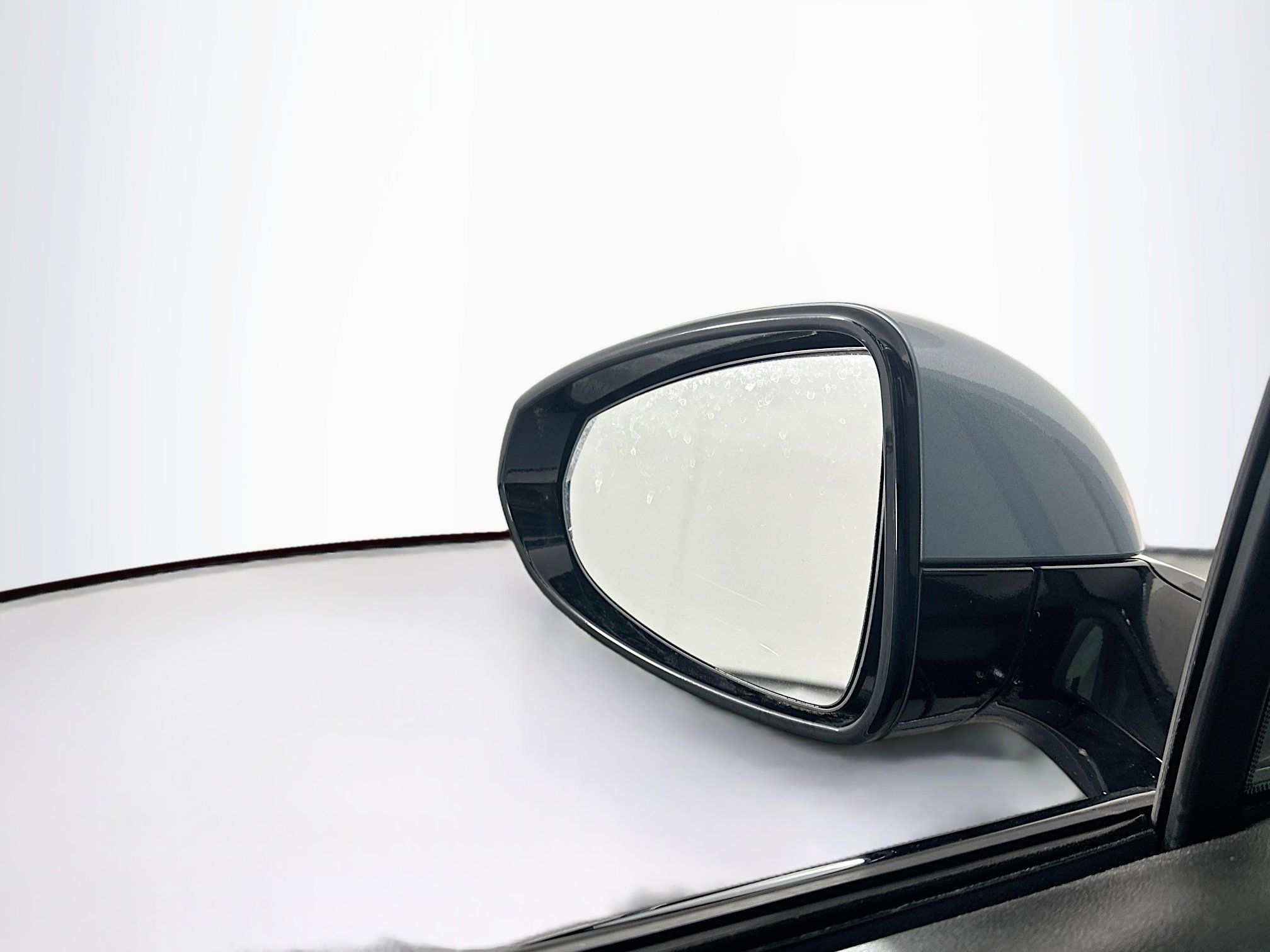 Used 2013 Chevrolet Volt w/ Enhanced Safety Package 2 image 16