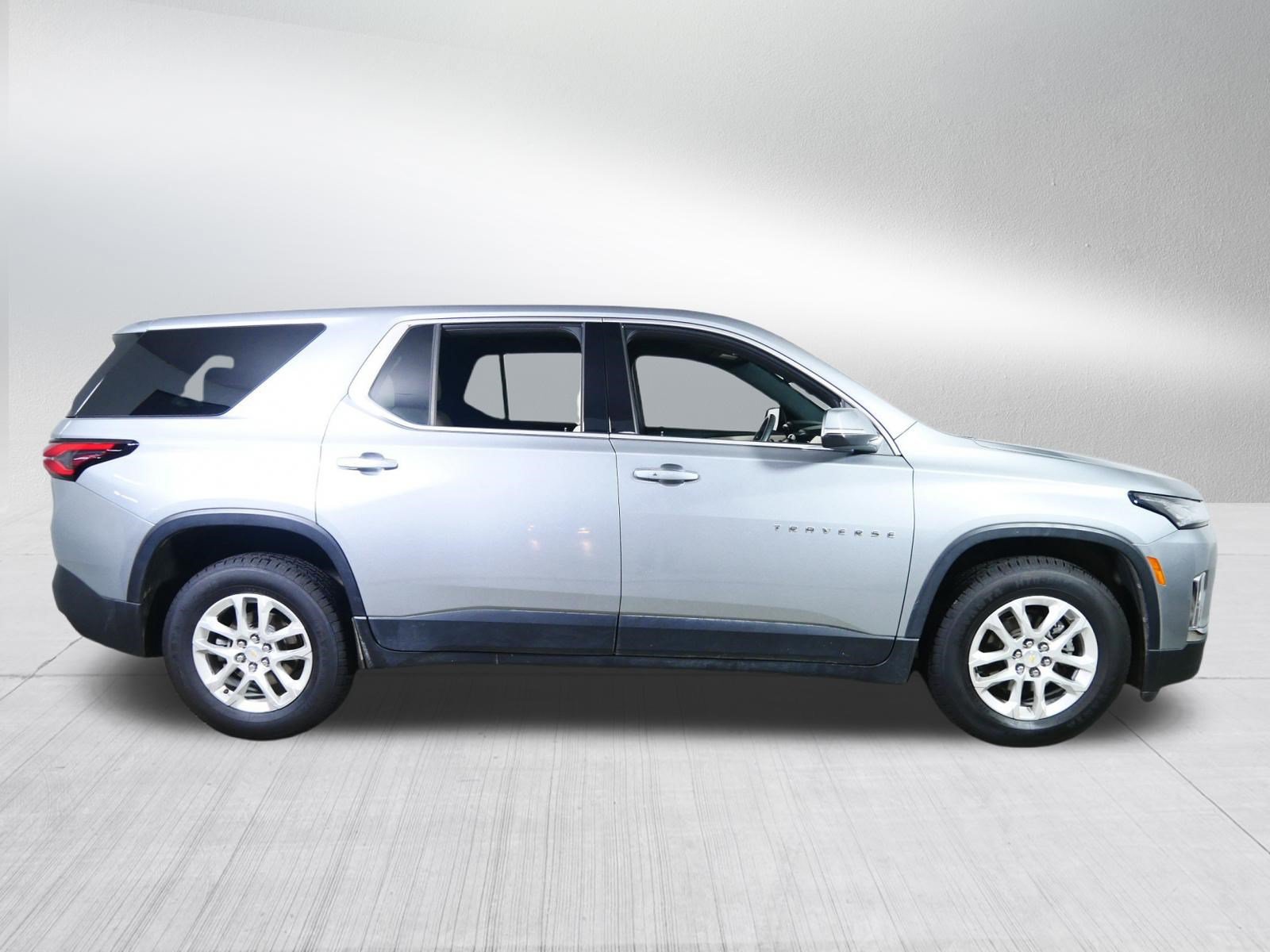 Certified 2024 Chevrolet Traverse LS w/ Safety Package AWD/4WD image 8