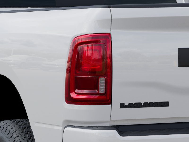 New 2026 RAM 3500 Laramie AWD/4WD image 9