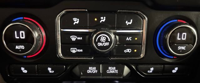 Used 2021 Chevrolet Tahoe LT w/ LT Signature Package image 35