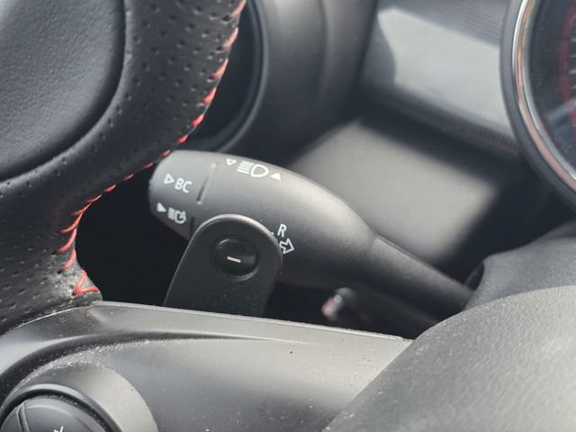 Used 2020 MINI Cooper John Cooper Works FWD image 33