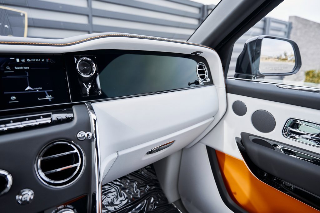 Used 2026 Rolls-Royce Cullinan image 86
