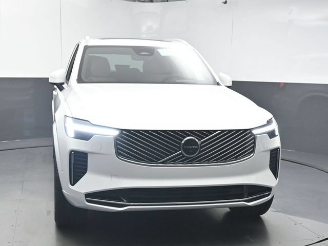 Certified 2026 Volvo XC90 B6 Ultra AWD/4WD image 3