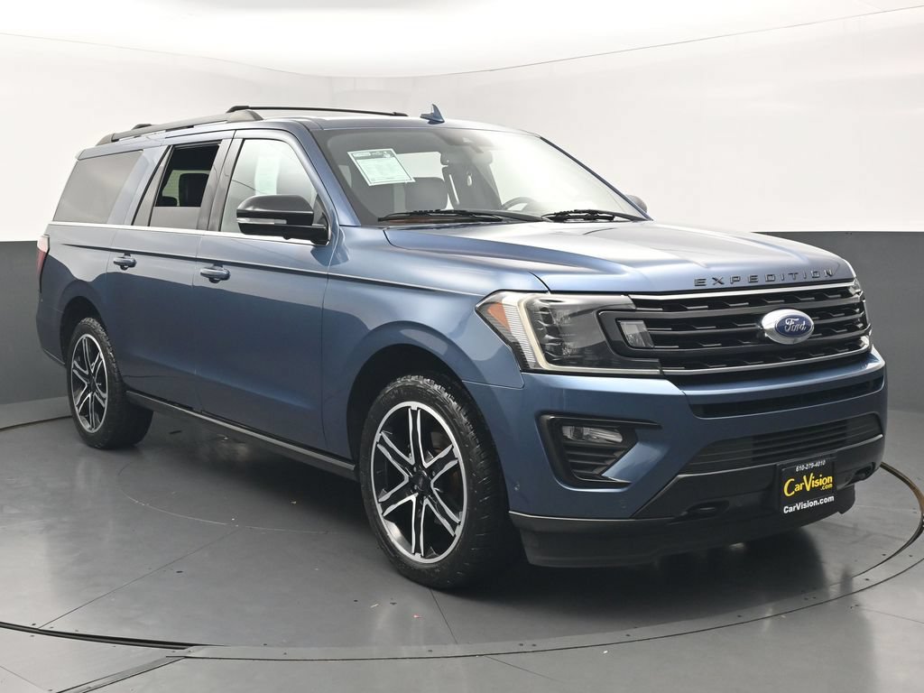 Used 2019 Ford Expedition Max Limited w/ Equipment Group 303A AWD/4WD image 3