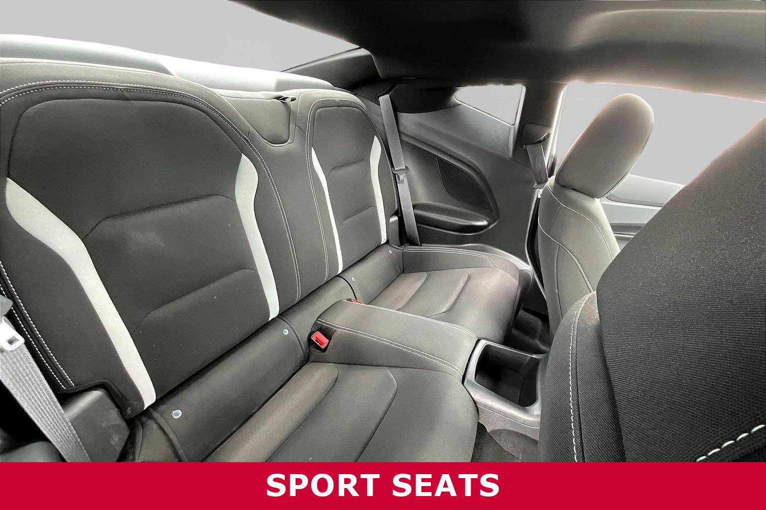 Used 2024 Chevrolet Camaro LT RWD image 23