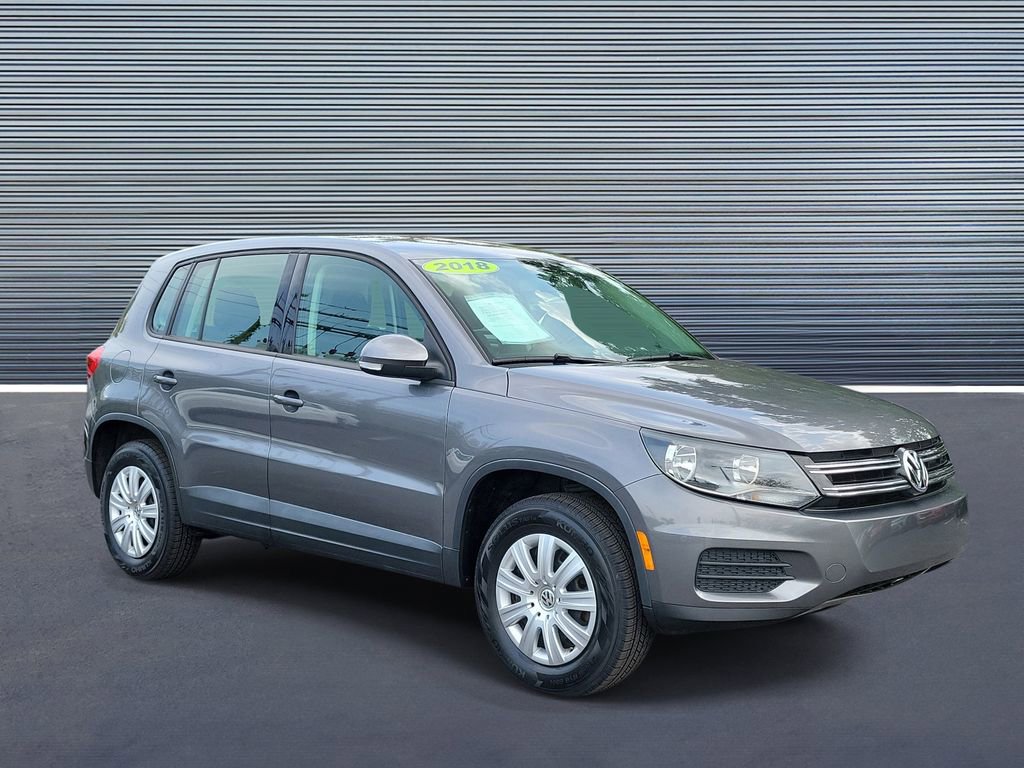 Used 2018 Volkswagen Tiguan Limited FWD image 2