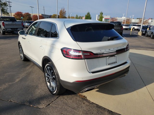 Used 2023 Lincoln Nautilus Reserve AWD/4WD image 13