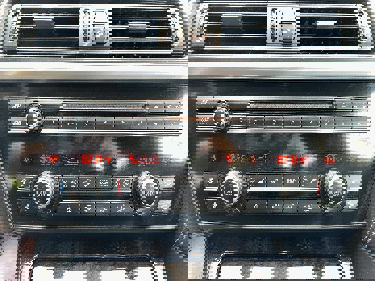 Used 2013 BMW 640i Convertible image 11