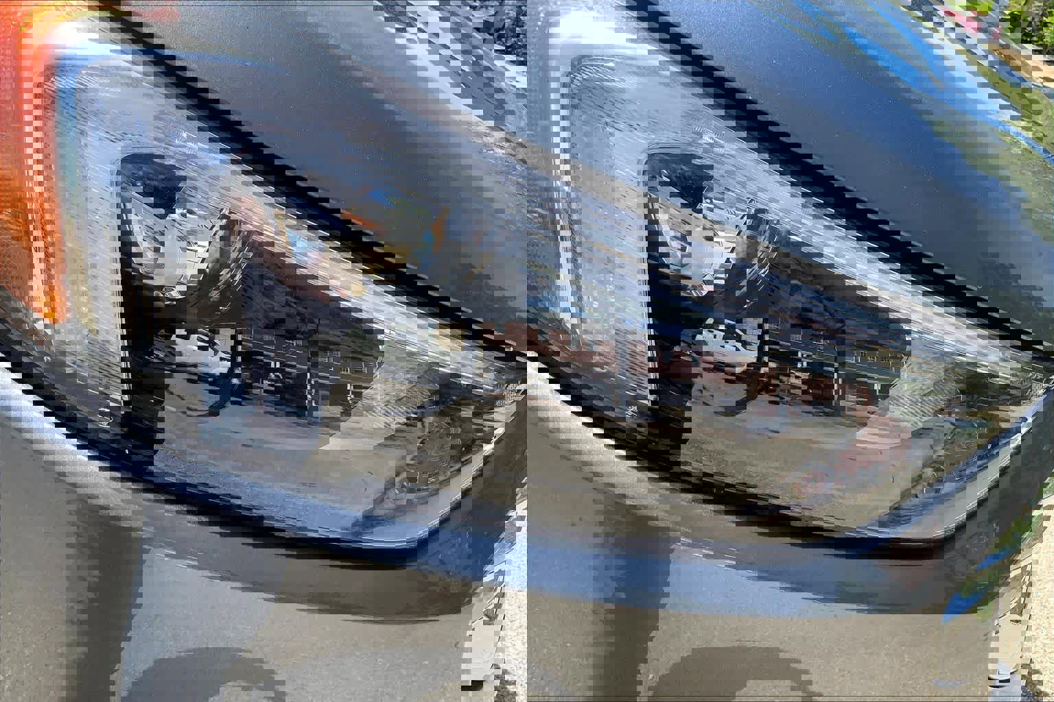 Used 2024 Ford Edge Titanium image 28