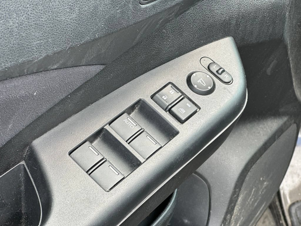 Used 2013 Honda CR-V EX image 16