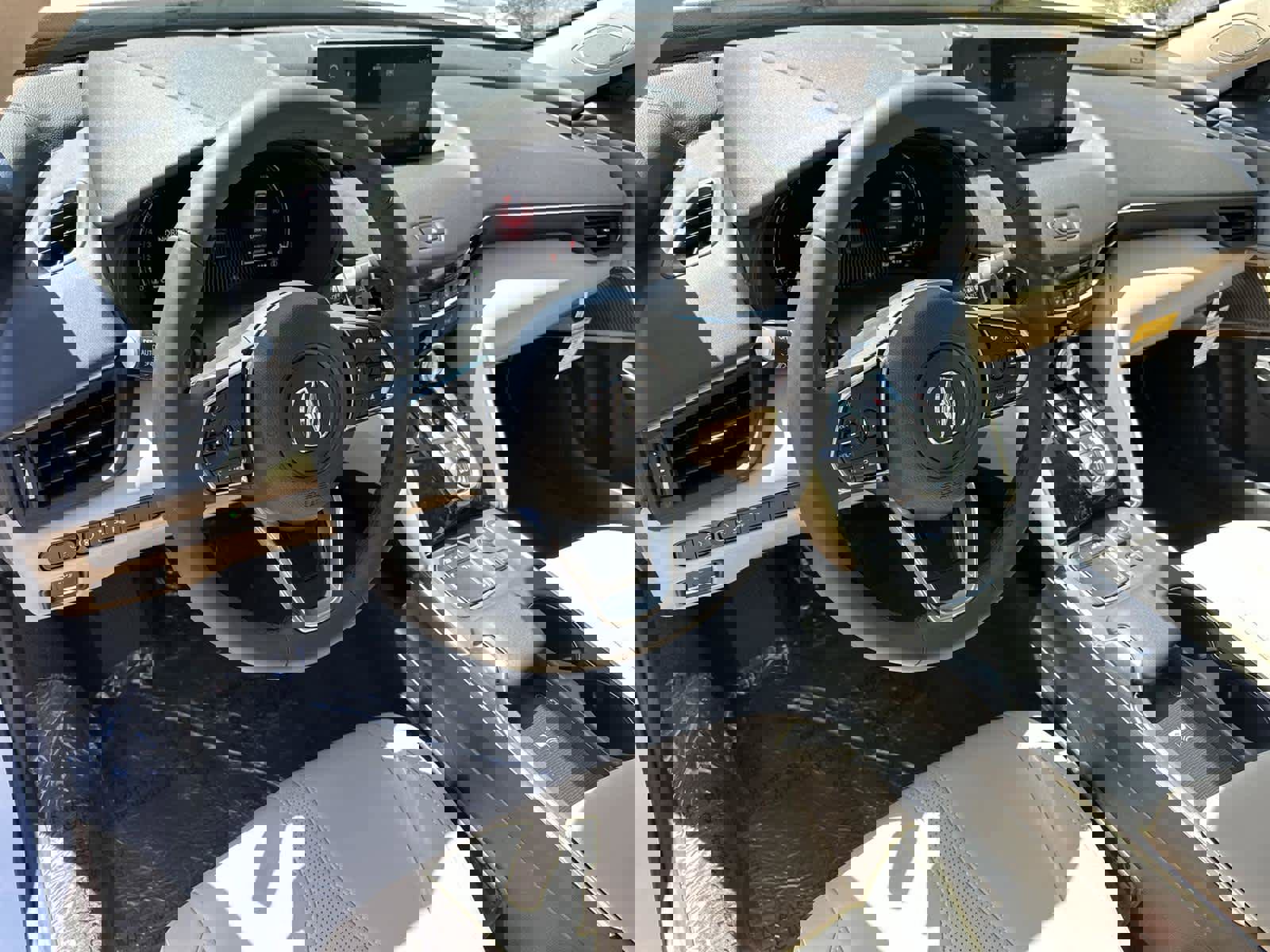 New 2025 Acura TLX w/ Technology Package image 2