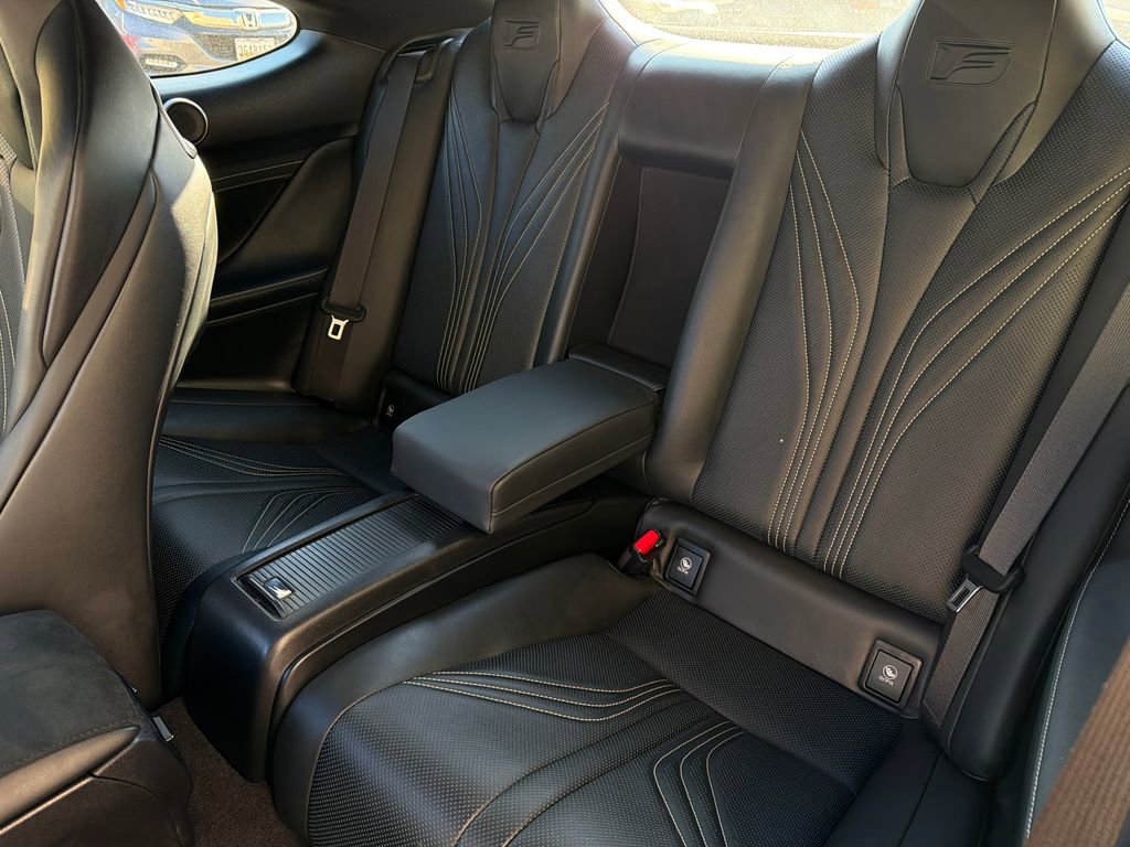 Used 2015 Lexus RC F image 17