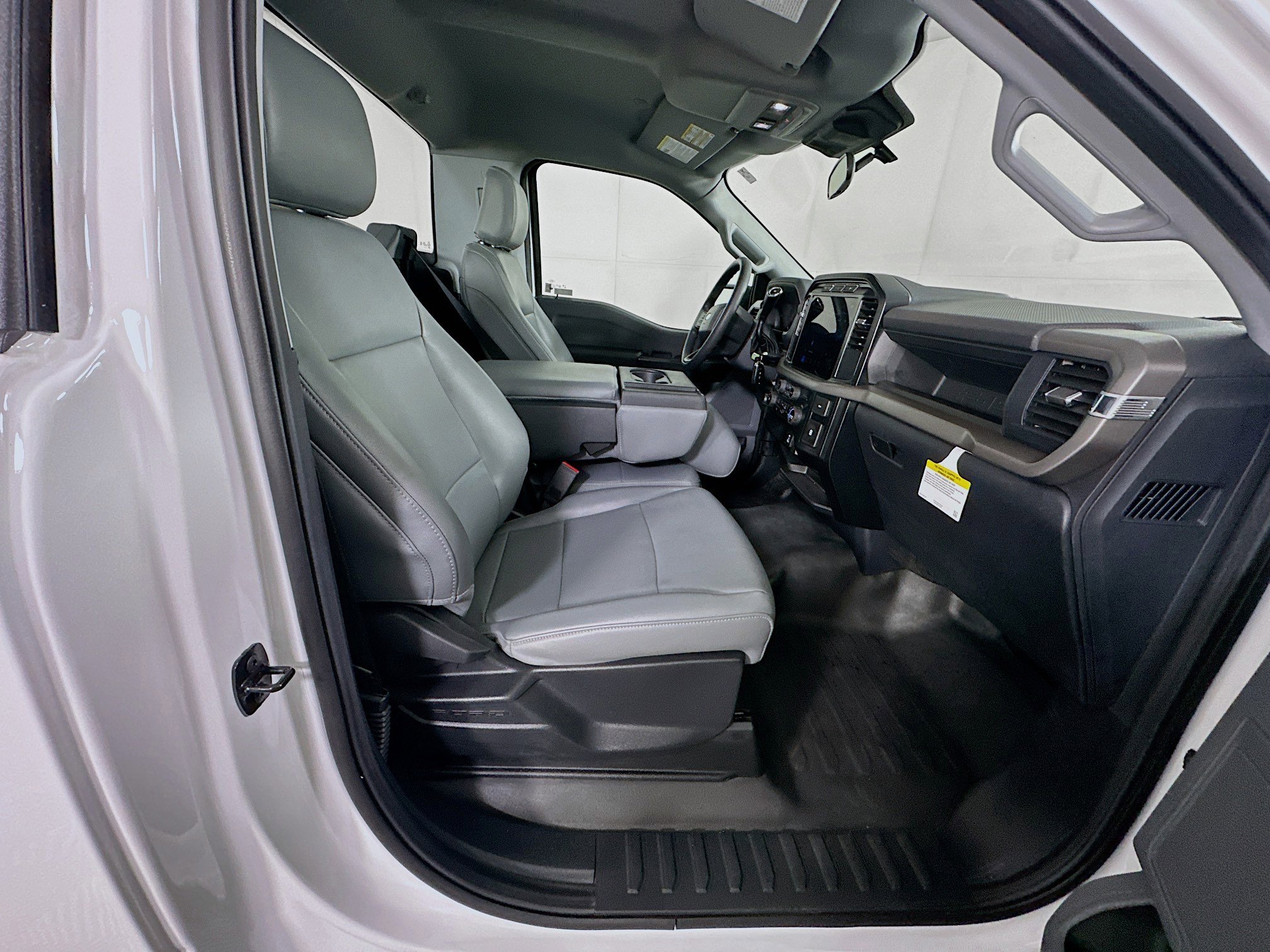 Used 2024 Ford F150 XL image 27