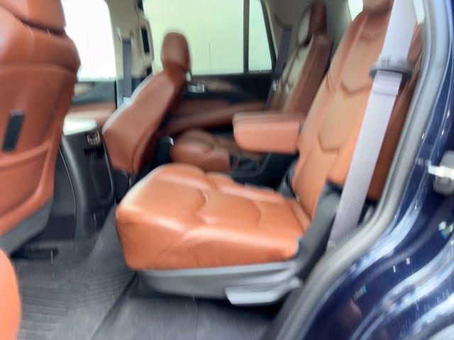 Used 2017 Cadillac Escalade Premium Luxury image 11