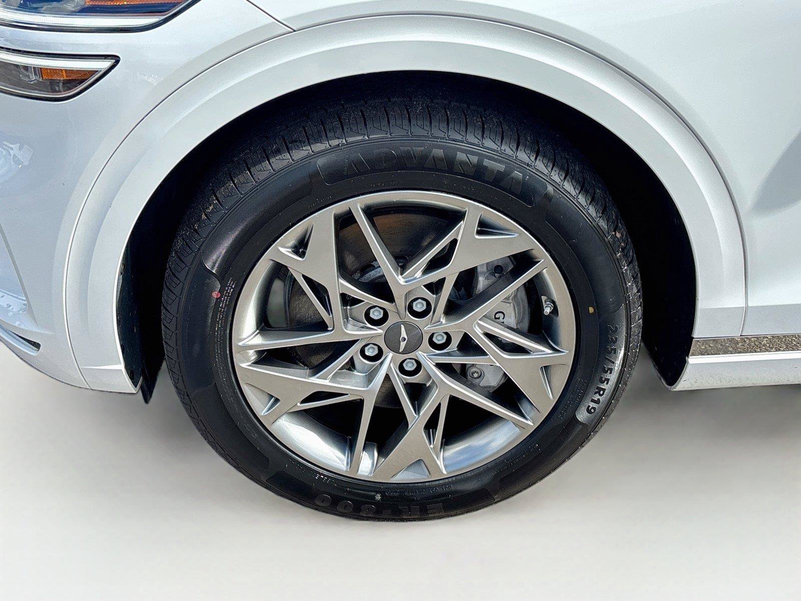 Used 2025 Genesis GV70 2.5T AWD/4WD image 31