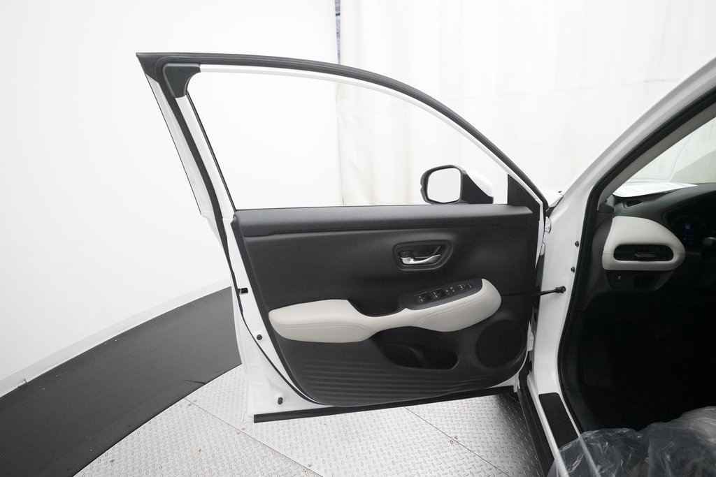 Certified 2023 Honda HR-V LX image 27