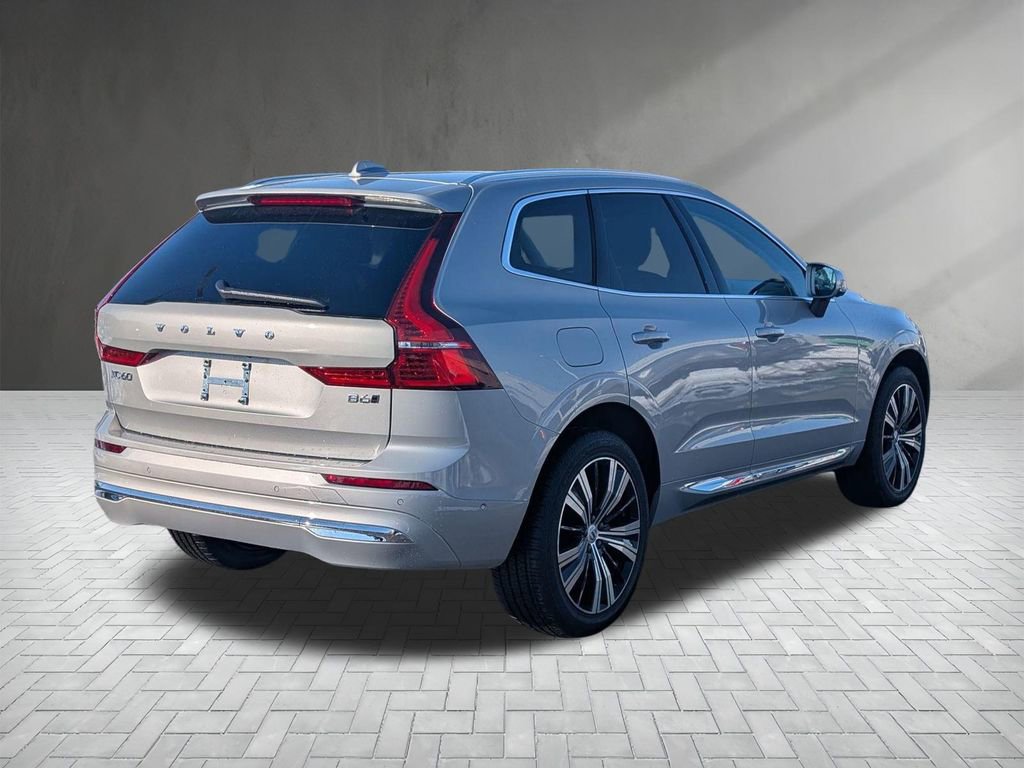 Used 2023 Volvo XC60 B6 Ultimate w/ Climate Package image 7