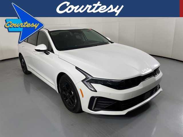 New 2026 Kia K5 LXS