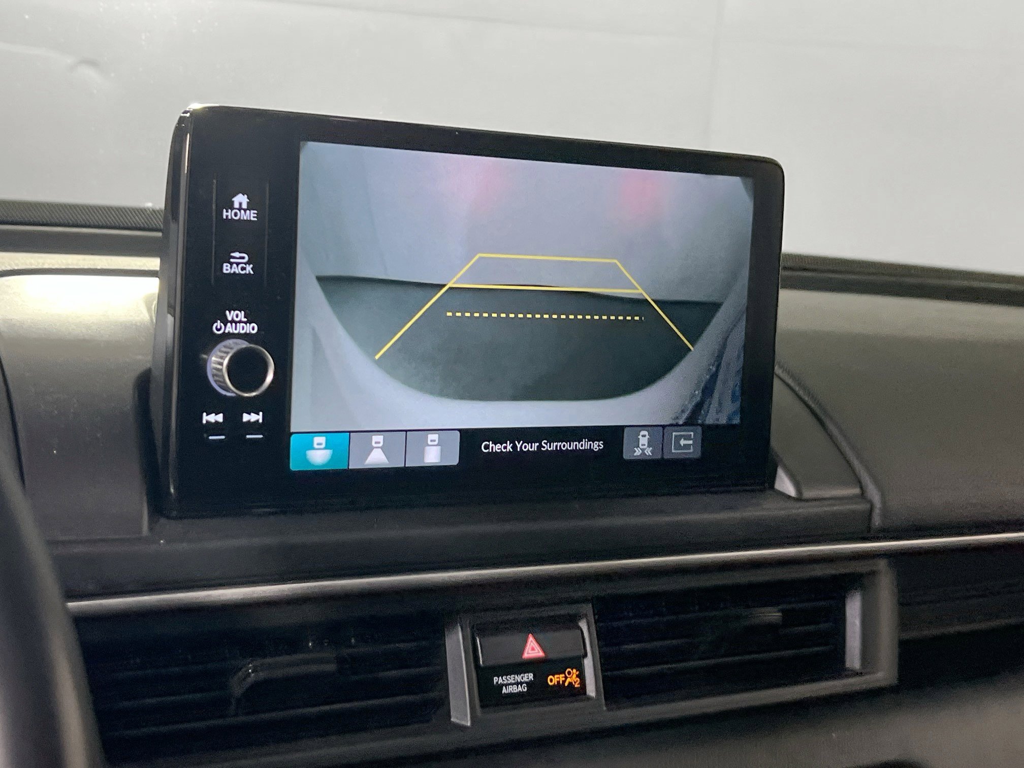 Used 2023 Honda Pilot Touring image 14