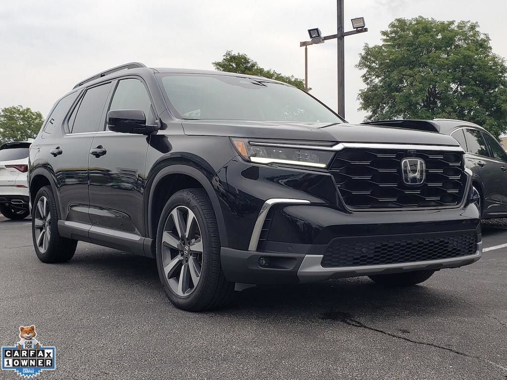 Used 2025 Honda Pilot Elite