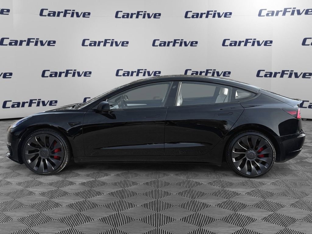 Used 2022 Tesla Model 3 Performance image 2