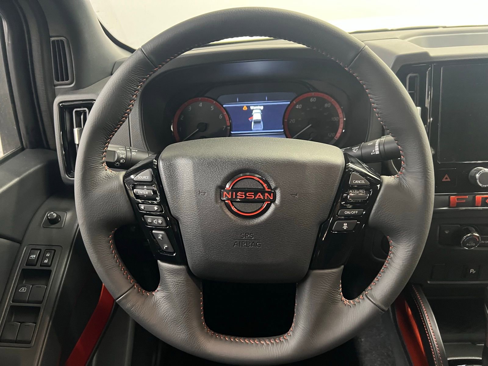 New 2025 Nissan Frontier PRO-4X w/ Tow Package image 14