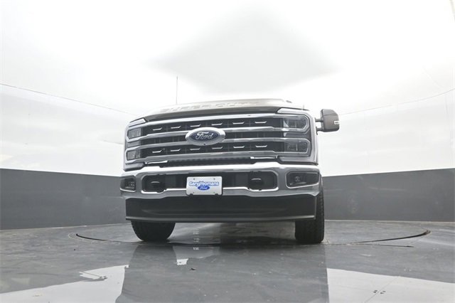 New 2026 Ford F250 Lariat w/ FX4 Off-Road Package image 32