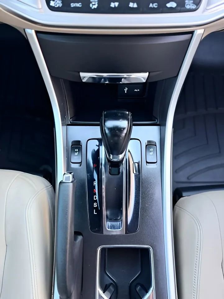 Used 2014 Honda Accord EX-L image 29