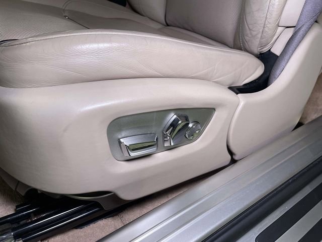 Used 2014 Rolls-Royce Wraith image 19