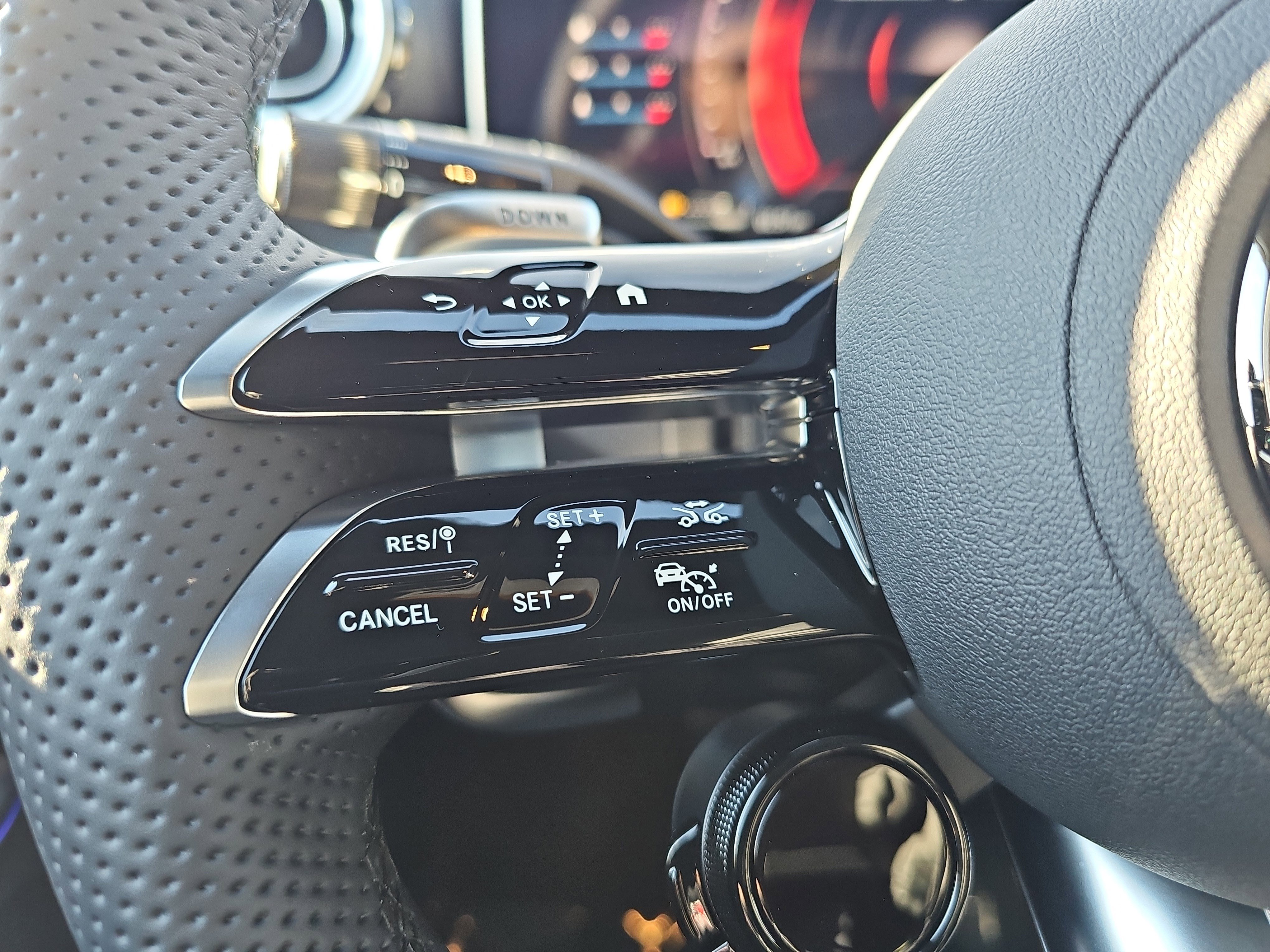 New 2026 Mercedes-Benz GLC 43 AMG 4MATIC Coupe image 18