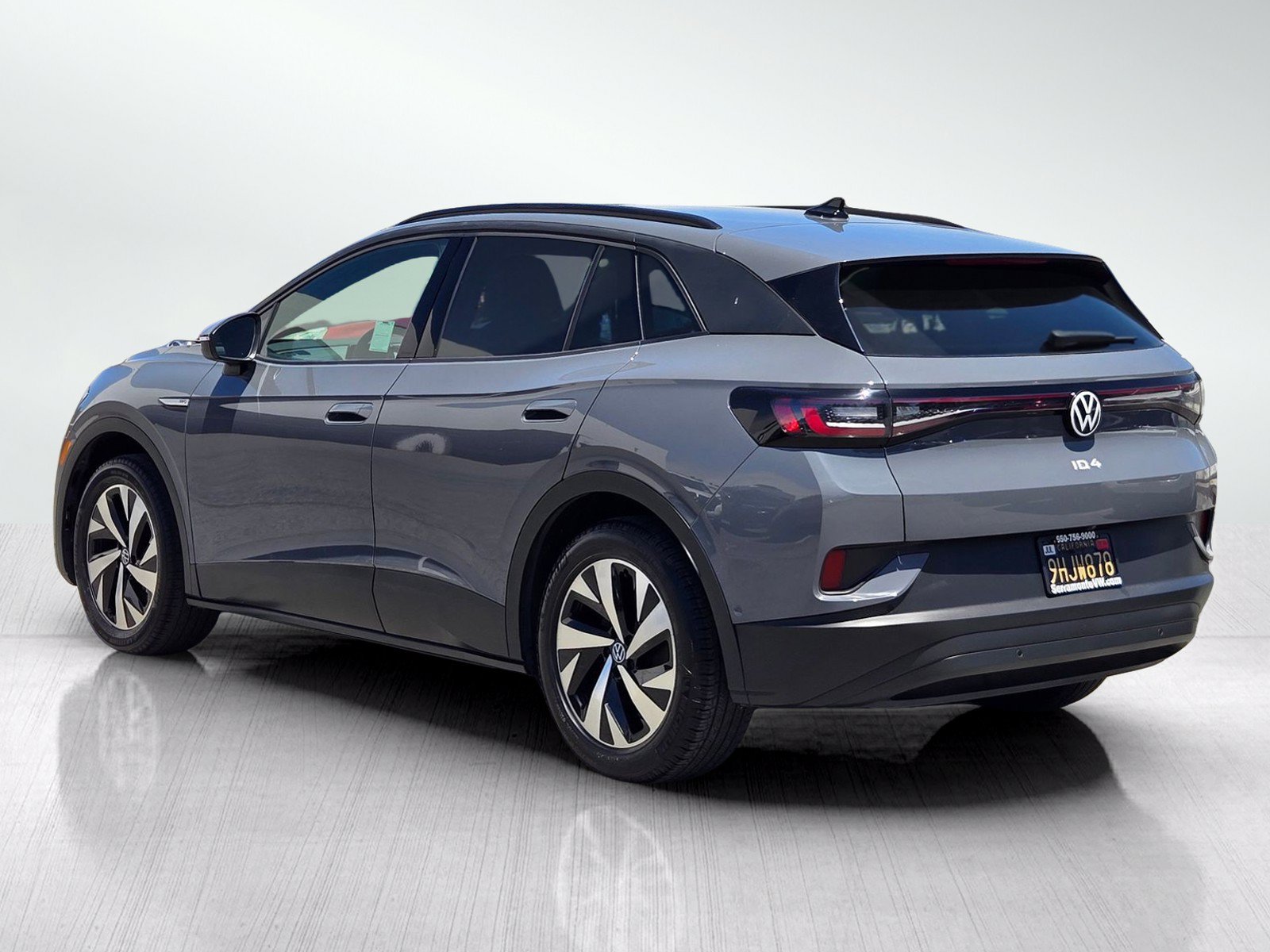 Used 2023 Volkswagen ID.4 Pro RWD image 6