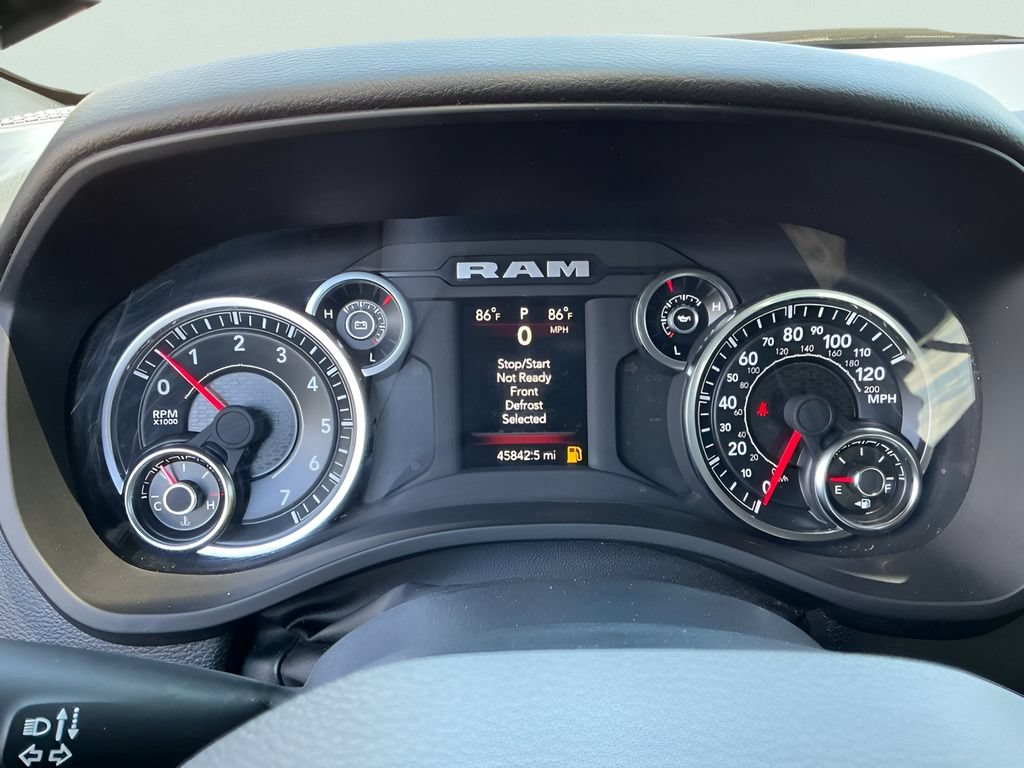 Used 2023 RAM 1500 Big Horn AWD/4WD image 16
