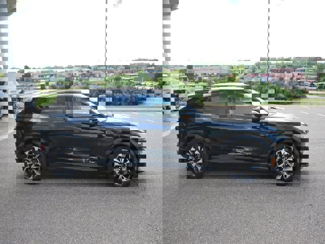 Certified 2024 Ford Mustang Mach-E Select w/ Comfort Package Lite image 4