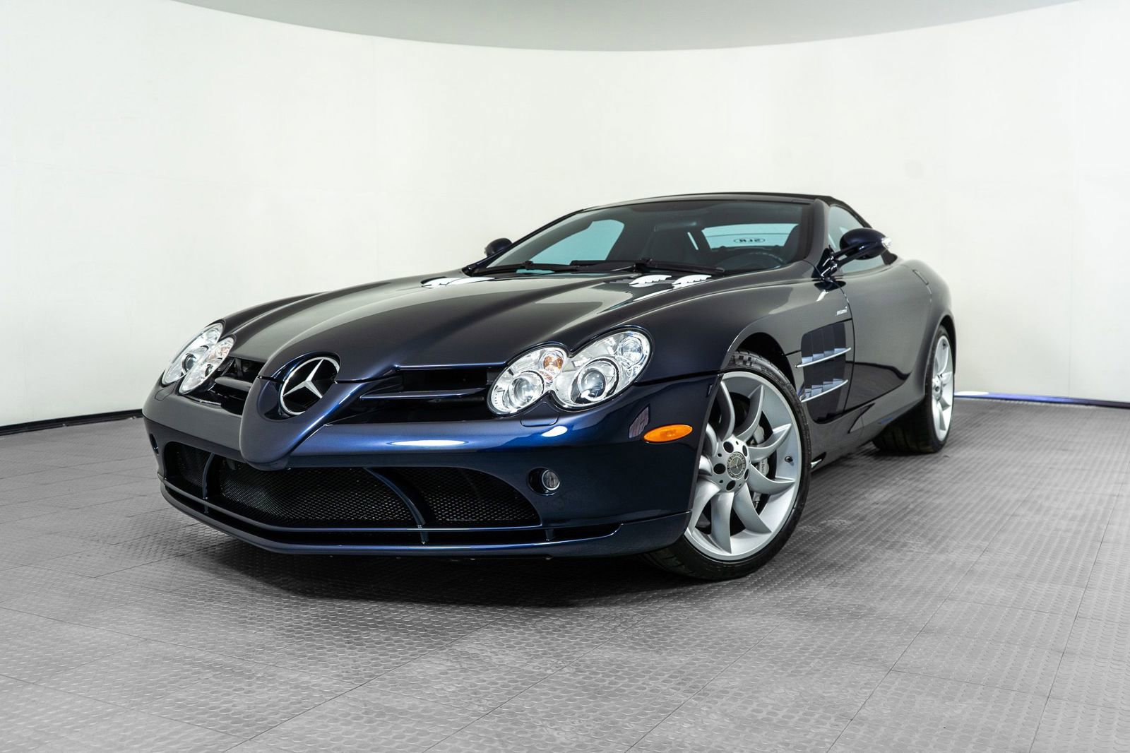 Used 2008 Mercedes-Benz SLR