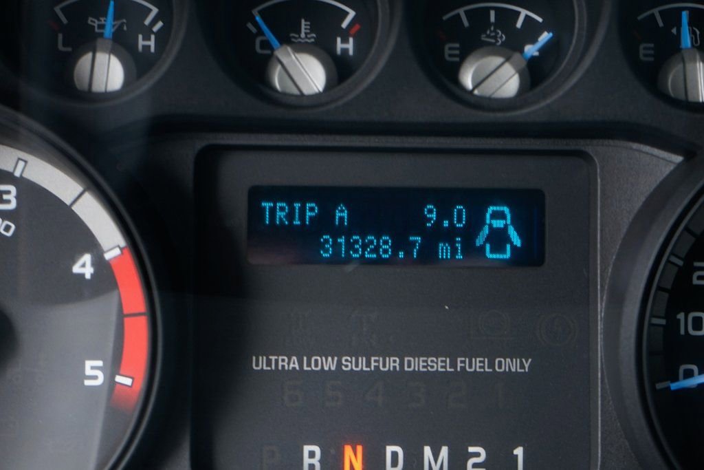 Used 2016 Ford F650 2WD Regular Cab Super Duty image 26