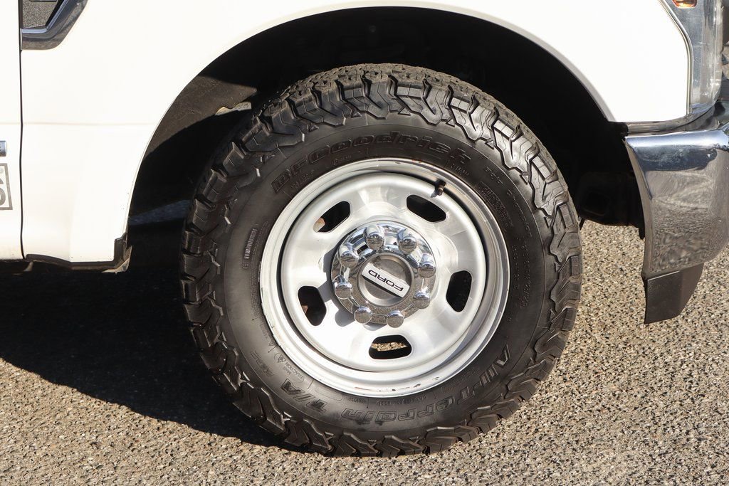 Used 2018 Ford F350 XL w/ Power Equipment Group image 46