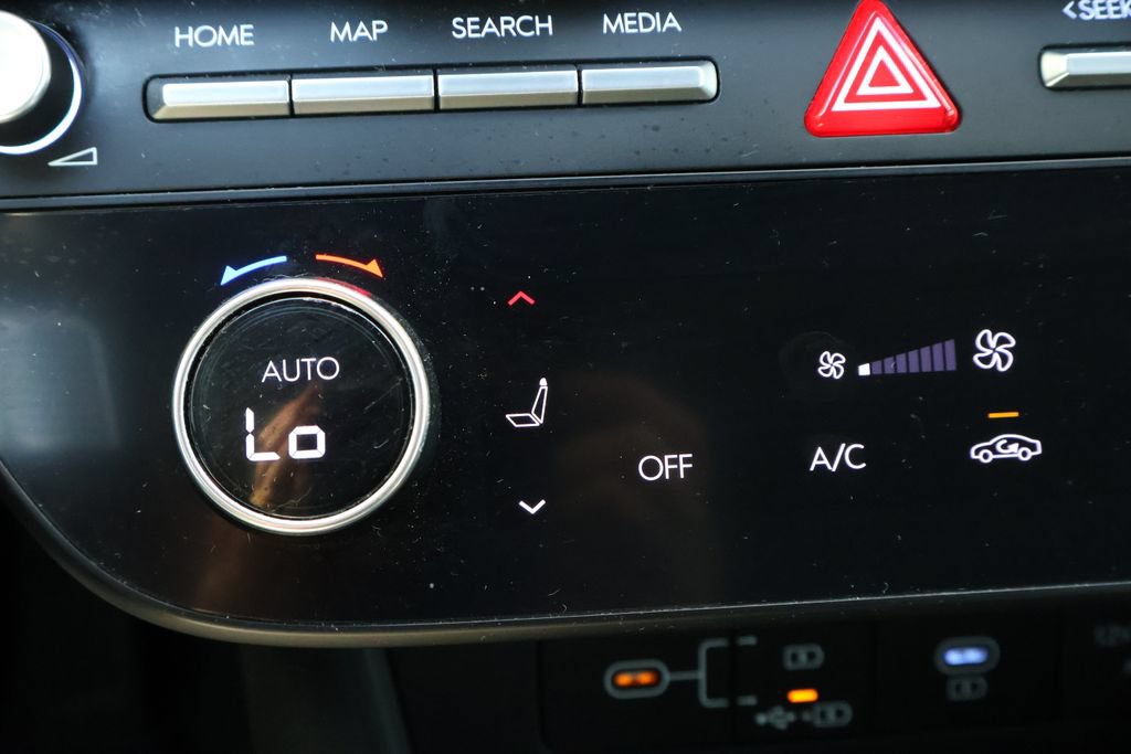 Used 2024 Hyundai Sonata SEL FWD image 18