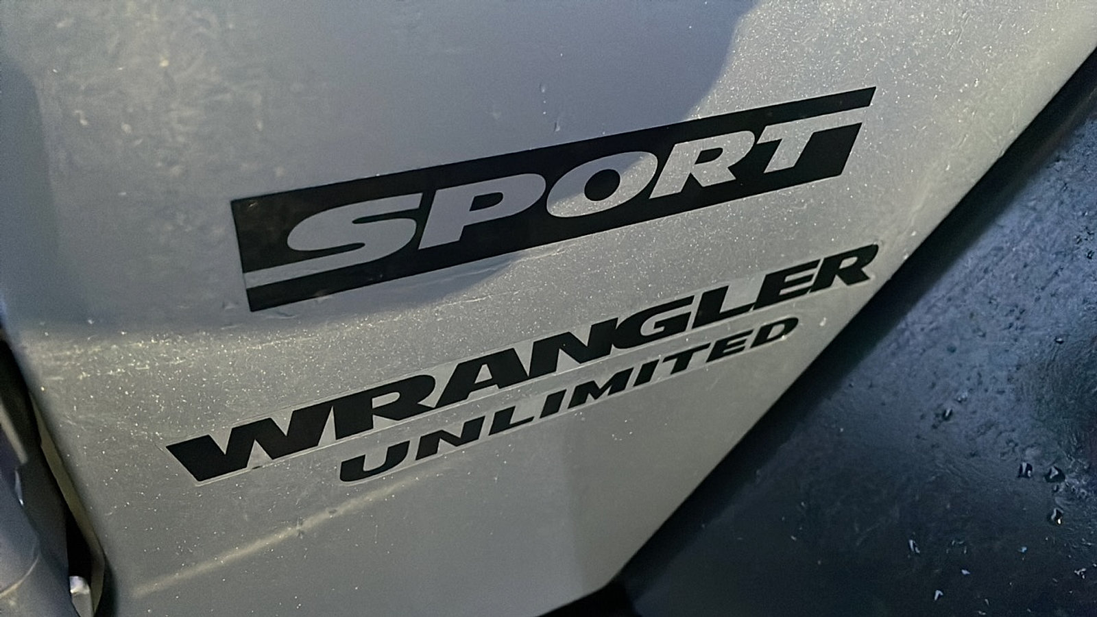 Used 2014 Jeep Wrangler Unlimited Sport w/ Quick Order Package 24S AWD/4WD image 24