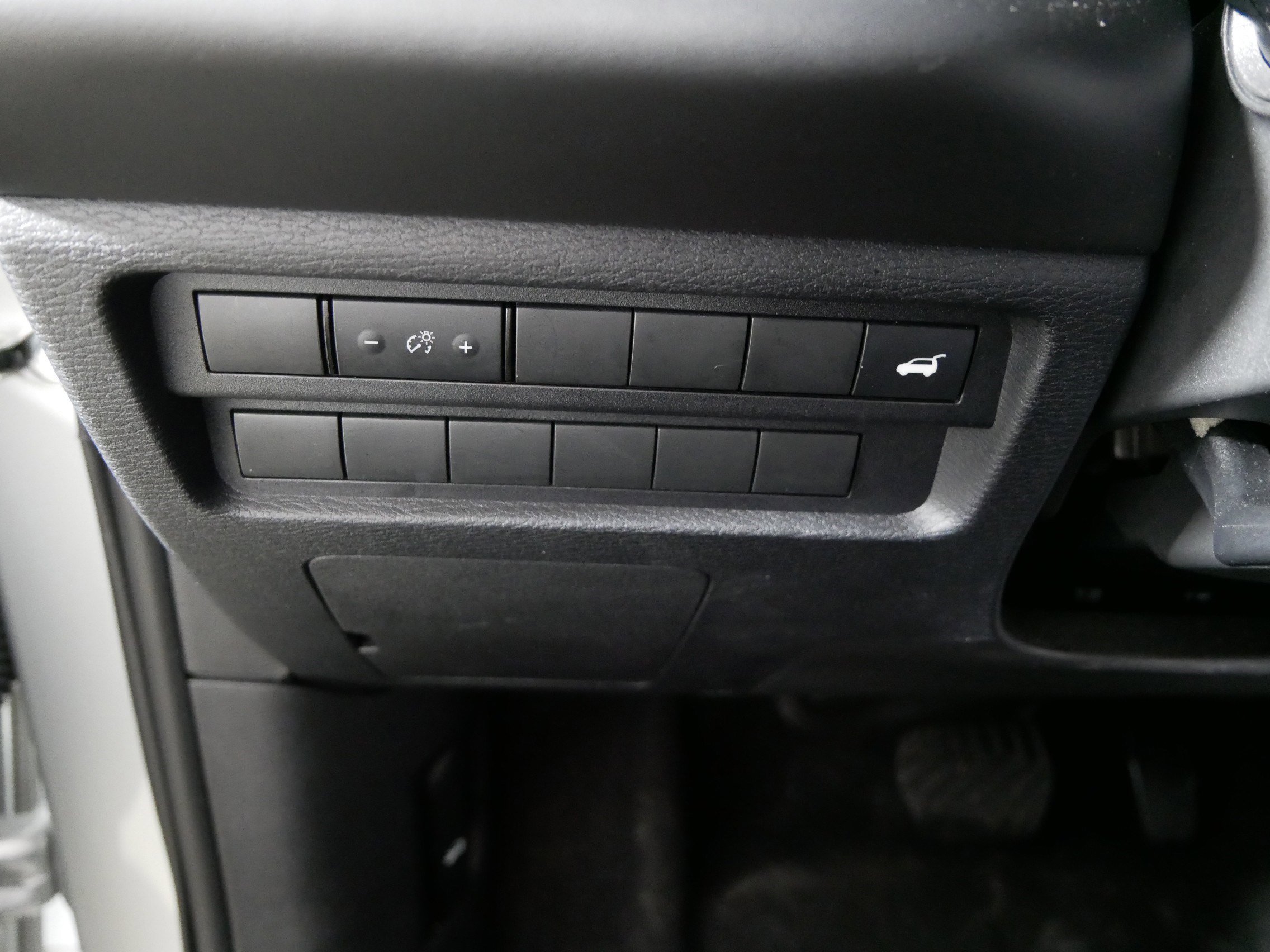 Used 2024 Mitsubishi Outlander SE image 26