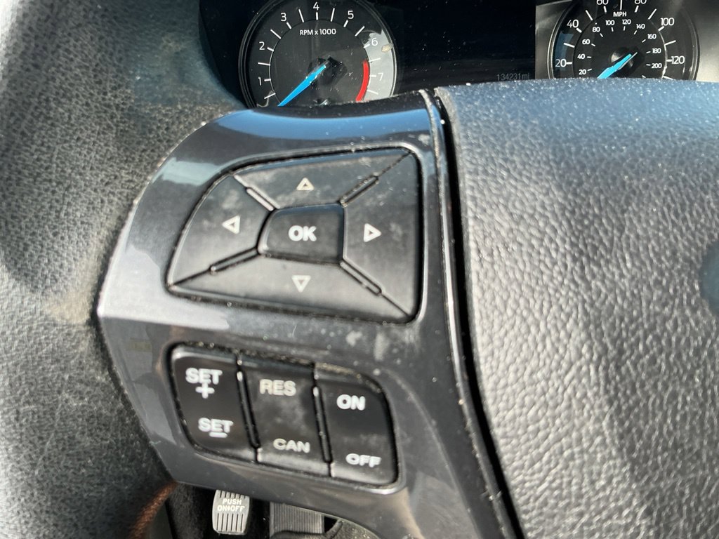Used 2018 Ford Explorer FWD image 18