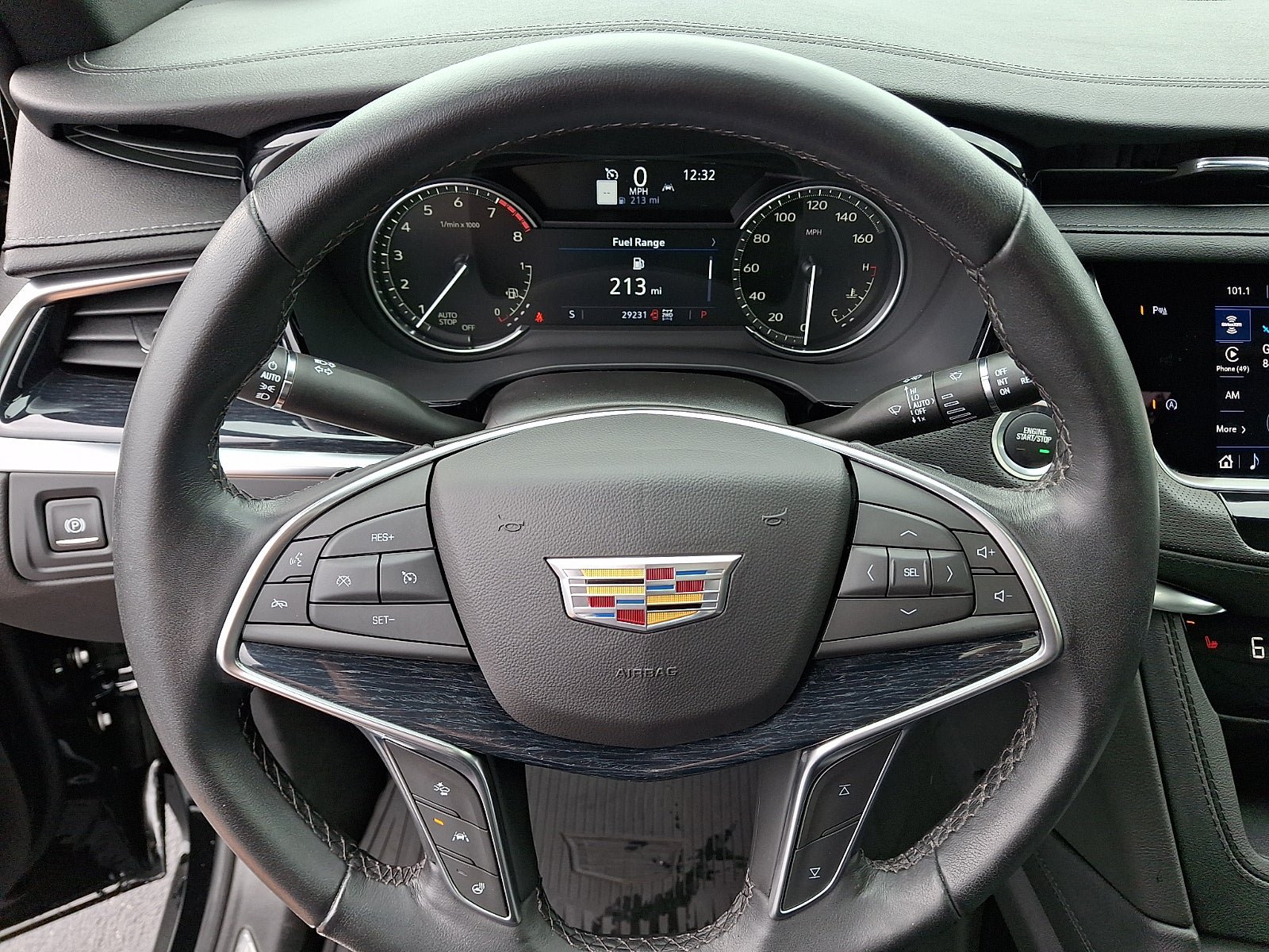 Certified 2024 Cadillac XT5 Premium Luxury w/ LPO, Floor Liner Package AWD/4WD image 14