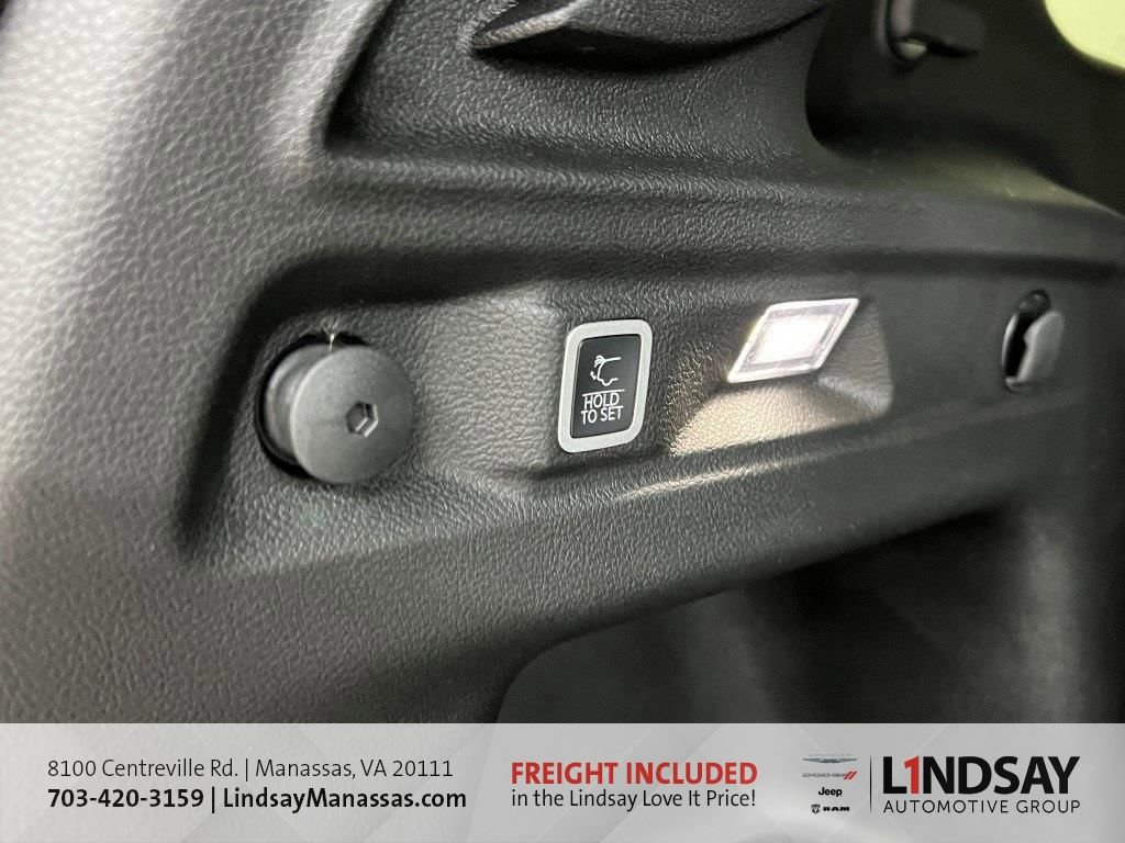 New 2025 Jeep Grand Cherokee L Laredo w/ Luxury Tech Group I image 7