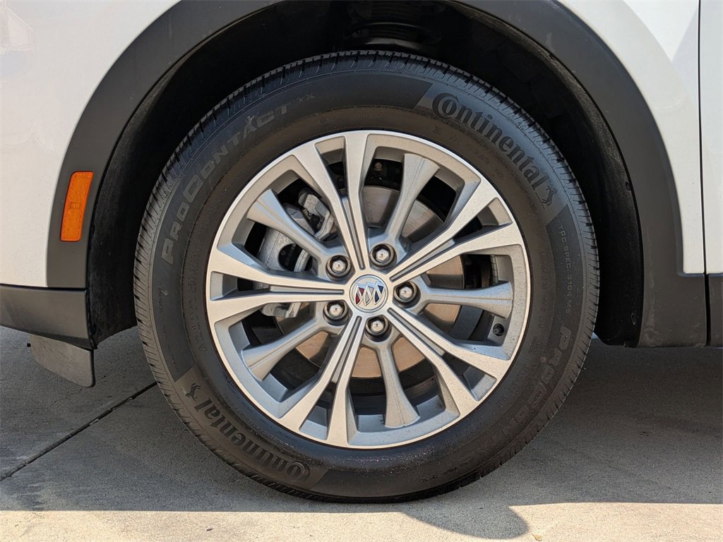 Used 2023 Buick Envision Preferred image 31