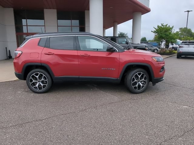 New 2026 Jeep Compass Limited AWD/4WD image 31