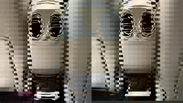 Used 2022 Mercedes-Benz GLC 300 4MATIC image 29