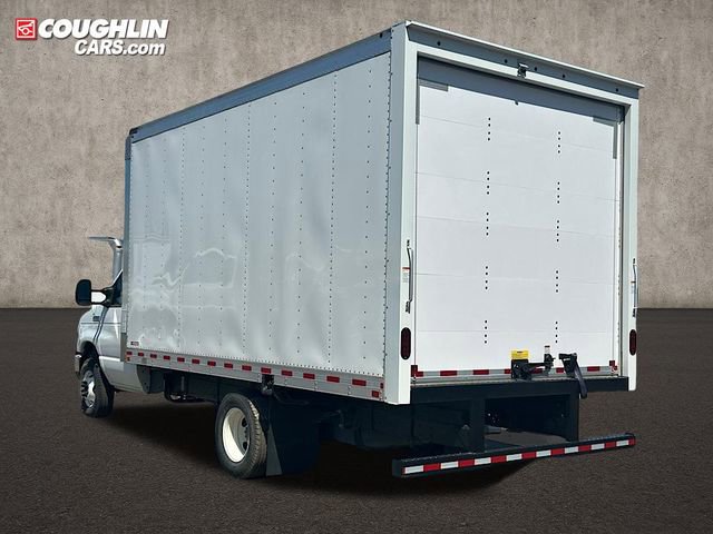 New 2025 Ford E-350 and Econoline 350 Super Duty w/ Power Equipment Group image 9